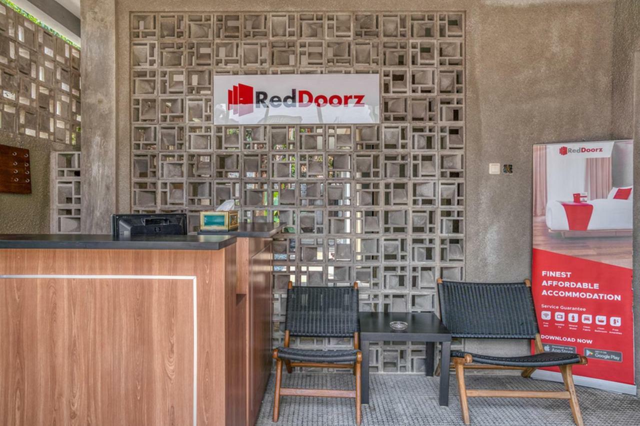 RedDoorz Syariah Premium At Cilandak Timur 2 Jakarta Luaran gambar